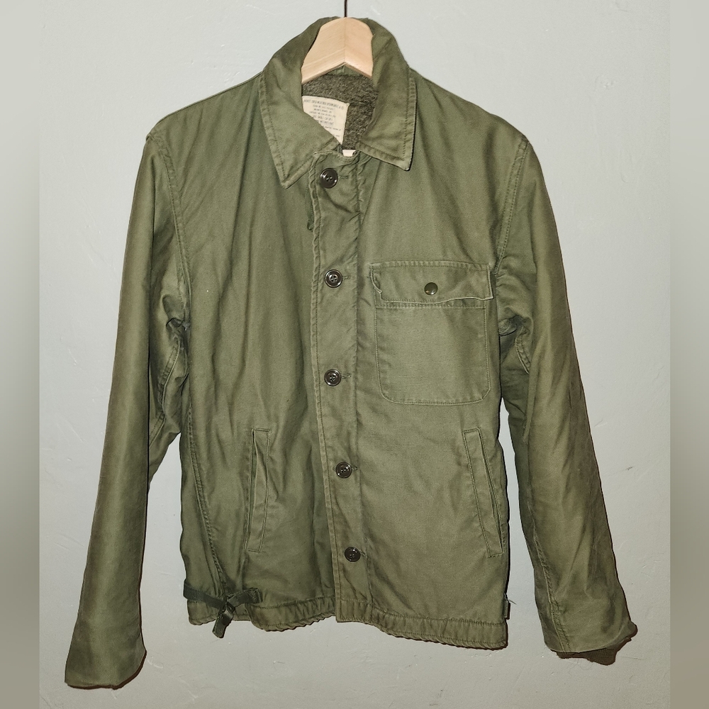 Vintage 1960s 1970s Army Green Lined Long-Sleeve Jacket Coat